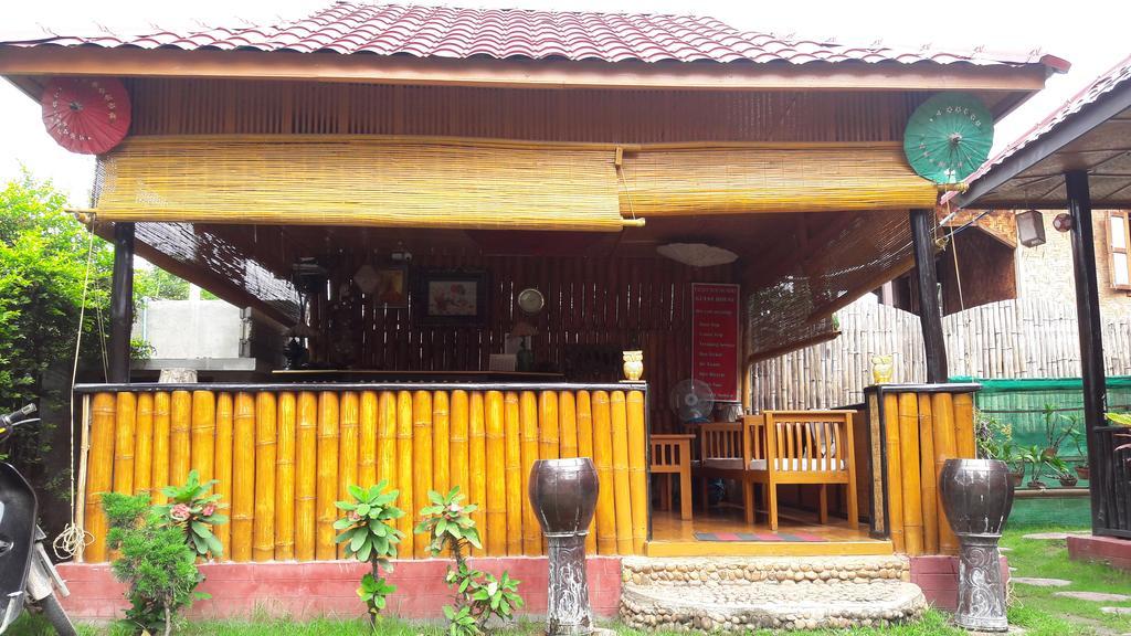 Palace Nyaung Shwe Guesthouse Extérieur photo