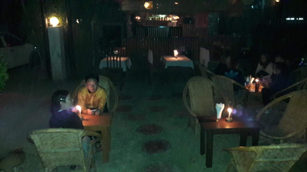 Palace Nyaung Shwe Guesthouse Extérieur photo